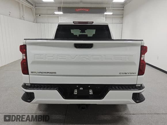 ✅ 2023 Chevrolet Silverado 1500 Custom • VIN: 1GCPABEK6PZ176848 • Lot: 70804605. Listed on Copart with 83,660 mi. Free auction sales archive from the USA and detailed vehicle history report at DreamBid. Image 6.