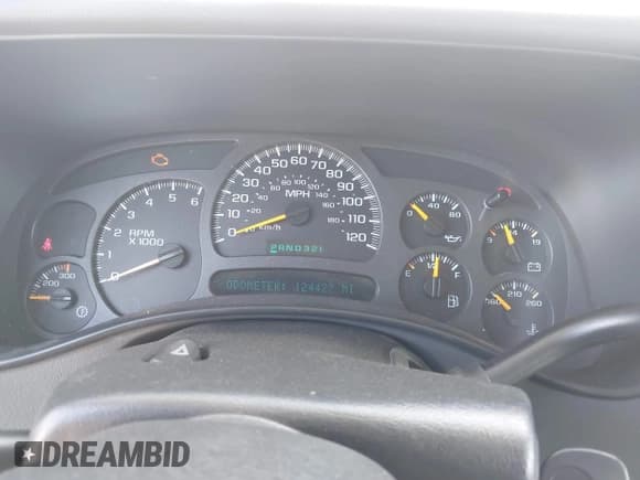 ✅ 2004 Chevrolet Silverado 2500 LT • VIN: 1GCGC23U64F158801 • Lot: 42887314. Wystawiony na IAAI z przebiegiem 124 427 mil. Bezpłatny archiwum sprzedaży aukcyjnych z USA i szczegółowy raport historii pojazdu na DreamBid. Zdjęcie 7.