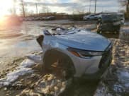 ✅ 2023 Toyota Corolla Cross L • VIN: 7MUAAAAG0PV064006 • Lot: 91984485. Wystawiony na Copart z przebiegiem Nie podano. Bezpłatny archiwum sprzedaży aukcyjnych z USA i szczegółowy raport historii pojazdu na DreamBid. Zdjęcie 4.