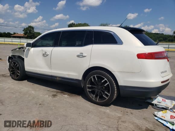 ✅ 2013 Lincoln MKT EcoBoost • VIN: 2LMHJ5ATXDBL53727 • Лот: 68845165. Опубликован ранее на Copart с пробегом 89 567 миль. Бесплатный доступ к архиву аукционных продаж из США и подробный отчёт об истории автомобиля на DreamBid. Изображение 2.