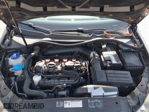 ✅ 2010 Volkswagen Golf GTI • VIN: WVWEV7AJ7AW197254 • Lot: 42410856. Listed on IAAI with 309,371 mi. Free auction sales archive from the USA and detailed vehicle history report at DreamBid. Image 10.