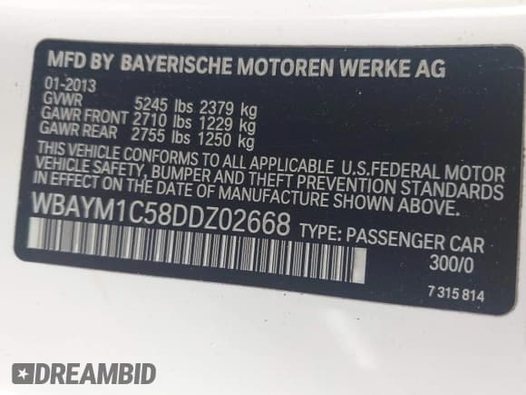 ✅ 2013 BMW 6 Series 650i xDrive • VIN: WBAYM1C58DDZ02668 • Lot: 41986512. Wystawiony na IAAI z przebiegiem 77 302 mil. Bezpłatny archiwum sprzedaży aukcyjnych z USA i szczegółowy raport historii pojazdu na DreamBid. Zdjęcie 9.