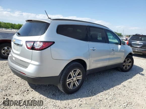 ✅ 2015 Chevrolet Traverse LT • VIN: 1GNKRHKD2FJ270807 • Lot: 51954674. Wystawiony na Copart z przebiegiem 125 872 mil. Bezpłatny archiwum sprzedaży aukcyjnych z USA i szczegółowy raport historii pojazdu na DreamBid. Zdjęcie 3.