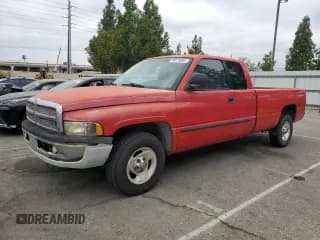 ✅ 2001 Dodge 1500 • VIN: 3B7HC13Z91G701594 • Лот: 80673895. Опубликован ранее на Copart с пробегом 147 797 миль. Бесплатный доступ к архиву аукционных продаж из США и подробный отчёт об истории автомобиля на DreamBid. Изображение 1.