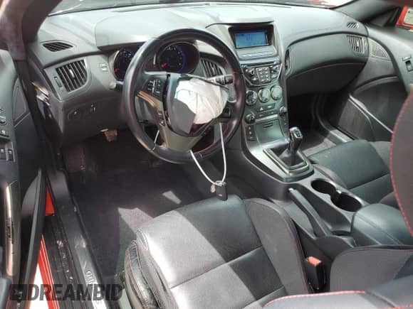 2015 Hyundai Genesis Coupe Ultimate z VIN KMHHU6KJ9FU128038, wystawiony jako Copart lot #64824405 z przebiegiem 64 607 mil mil oraz Szkoda całkowita • Salvage title. Historia ofert i sprzedaży dostępna na DreamBid. Obrazek 8.