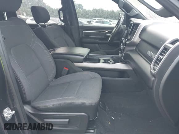 ✅ 2019 Ram 1500 Big Horn • VIN: 1C6RRFFG9KN732922 • Lot: 42869870. Listed on IAAI with 131,965 mi. Free auction sales archive from the USA and detailed vehicle history report at DreamBid. Image 5.