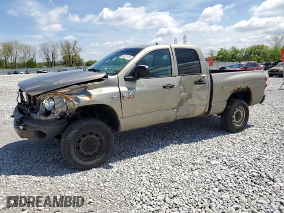 ✅ 2009 Dodge 2500 SLT • VIN: 3D7KS28T79G556379 • Лот: 55851385. Опубликован ранее на Copart с пробегом 148 054 миль. Бесплатный доступ к архиву аукционных продаж из США и подробный отчёт об истории автомобиля на DreamBid. Изображение 1.