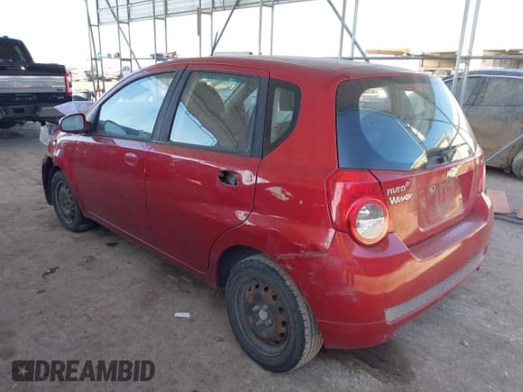✅ 2011 Chevrolet Aveo 1LT • VIN: KL1TD6DE8BB238459 • Lot: 41496919. Wystawiony na IAAI z przebiegiem 153 762 mil. Bezpłatny archiwum sprzedaży aukcyjnych z USA i szczegółowy raport historii pojazdu na DreamBid. Zdjęcie 3.