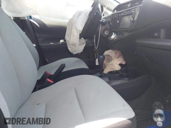 ✅ 2016 Toyota Prius One • VIN: JTDKDTB30G1139961 • Lot: 41999516. Listed on IAAI with 65,351 mi. Free auction sales archive from the USA and detailed vehicle history report at DreamBid. Image 5.