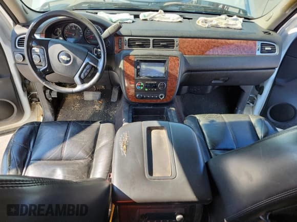 ✅ 2007 Chevrolet Silverado 1500 LTZ • VIN: 2GCFK13Y371726865 • Lot: 90109585. Listed on Copart with 295,122 mi. Free auction sales archive from the USA and detailed vehicle history report at DreamBid. Image 8.