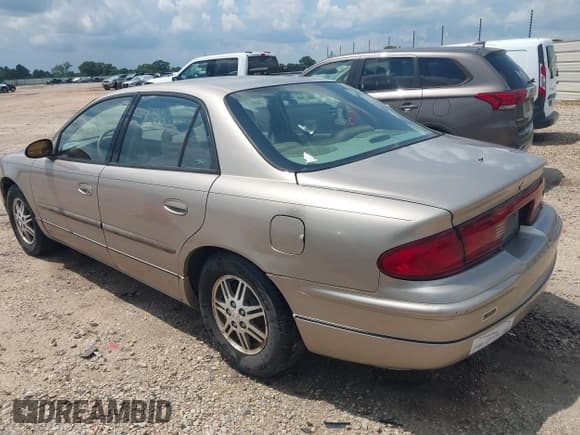 ✅ 2001 Buick Regal LS • VIN: 2G4WB55K311131050 • Лот: 43034125. Опубликован ранее на IAAI с пробегом 85 770 миль. Бесплатный доступ к архиву аукционных продаж из США и подробный отчёт об истории автомобиля на DreamBid. Изображение 3.