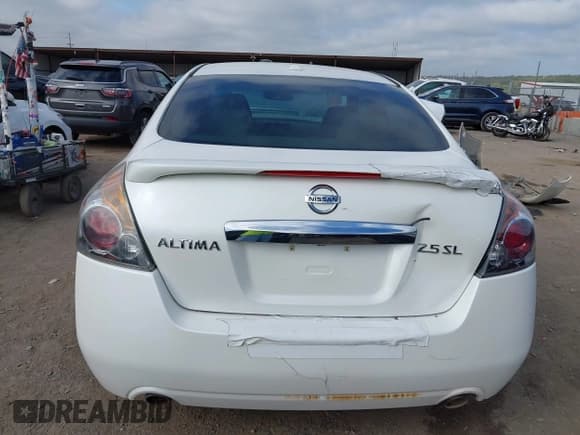✅ 2012 Nissan Altima S • VIN: 1N4AL2AP3CN502811 • Lot: 43389713. Listed on IAAI with 159,810 mi. Free auction sales archive from the USA and detailed vehicle history report at DreamBid. Image 17.