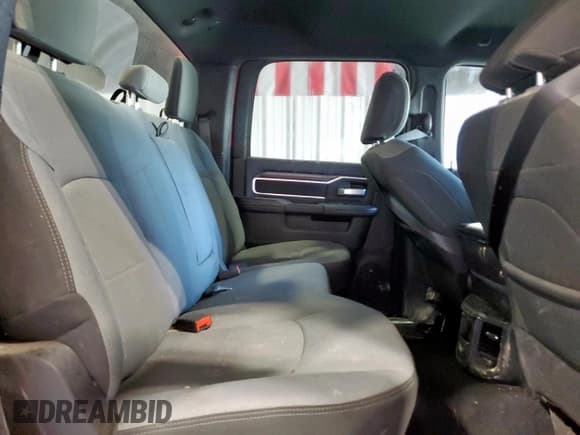 ✅ 2024 Ram 2500 Big Horn • VIN: 3C6UR5DJ2RG342489 • Lot: 61236325. Listed on Copart with 5,948 mi. Free auction sales archive from the USA and detailed vehicle history report at DreamBid. Image 10.