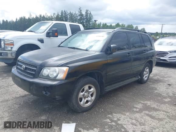 2002 Toyota Highlander z VIN JTEGD21A620038093, wystawiony jako IAAI lot #42303785 z przebiegiem 205 743 mil mil oraz . Historia ofert i sprzedaży dostępna na DreamBid. Obrazek 2.