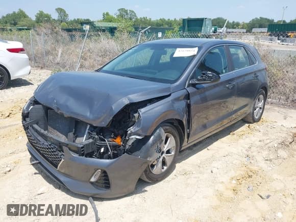 ✅ 2019 Hyundai Elantra • VIN: KMHH35LE4KU090095 • Lot: 42128034. Listed on IAAI with 160,489 mi. Free auction sales archive from the USA and detailed vehicle history report at DreamBid. Image 17.