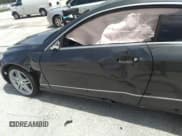 ✅ 2011 Mercedes-Benz E 350 • VIN: WDDKJ5GB7BF102511 • Лот: 41782595. Опубликован ранее на IAAI с пробегом 102 501 миль. Бесплатный доступ к архиву аукционных продаж из США и подробный отчёт об истории автомобиля на DreamBid. Изображение 6.