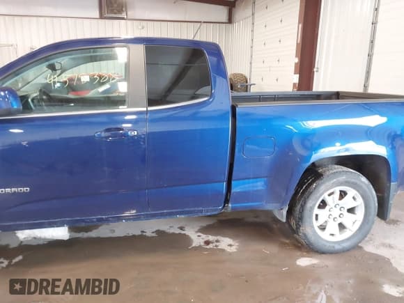 ✅ 2015 Chevrolet Colorado 4WD LT • VIN: 1GCHTBEA9F1234924 • Лот: 41578388. Опубликован ранее на IAAI с пробегом 86 646 миль. Бесплатный доступ к архиву аукционных продаж из США и подробный отчёт об истории автомобиля на DreamBid. Изображение 17.