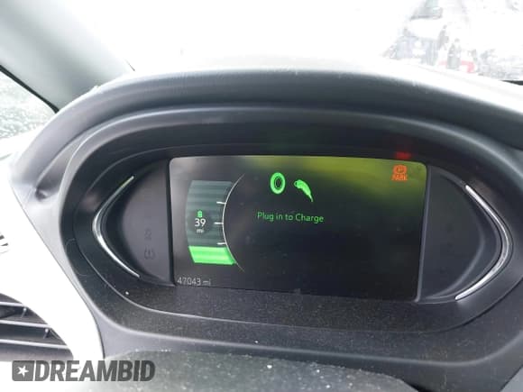 ✅ 2019 Chevrolet Bolt EV LT • VIN: 1G1FY6S09K4110827 • Lot: 41750795. Wystawiony na IAAI z przebiegiem 47 043 mil. Bezpłatny archiwum sprzedaży aukcyjnych z USA i szczegółowy raport historii pojazdu na DreamBid. Zdjęcie 7.