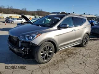 ✅ 2017 Hyundai Santa Fe Ultimate • VIN: 5XYZWDLA6HG468046 • Лот: 43952694. Опубликован ранее на Copart с пробегом 52 475 миль. Бесплатный доступ к архиву аукционных продаж из США и подробный отчёт об истории автомобиля на DreamBid. Изображение 1.
