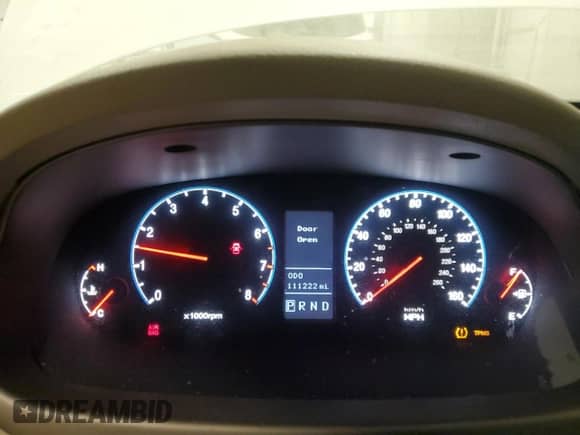 2009 Hyundai Azera Limited with VIN KMHFC46F09A372929, listed as a Copart auction lot 88455705 with 111,222 mi miles and Salvage title. Bid and sale history available at DreamBid. Image 9.