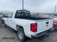 ✅ 2018 Chevrolet Silverado 1500 Work Truck • VIN: 1GCVKNEHXJZ339048 • Lot: 43721980. Wystawiony na IAAI z przebiegiem 112 037 mil. Bezpłatny archiwum sprzedaży aukcyjnych z USA i szczegółowy raport historii pojazdu na DreamBid. Zdjęcie 5.