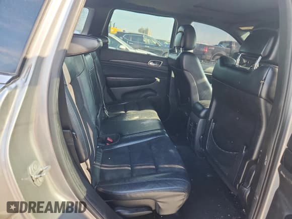 ✅ 2015 Jeep Grand Cherokee Laredo • VIN: 1C4RJEAG9FC815754 • Лот: 84786305. Опубликован ранее на Copart с пробегом 150 364 миль. Бесплатный доступ к архиву аукционных продаж из США и подробный отчёт об истории автомобиля на DreamBid. Изображение 11.