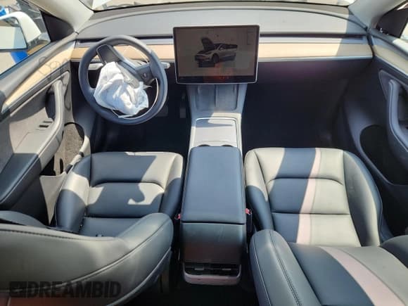 ✅ 2023 Tesla Model Y Long Range • VIN: 7SAYGDEE5PA036191 • Lot: 65167315. Listed on Copart with 30,462 mi. Free auction sales archive from the USA and detailed vehicle history report at DreamBid. Image 8.