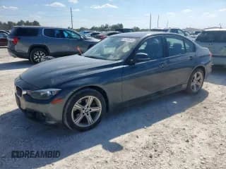 ✅ 2015 BMW 3 Series 328i xDrive • VIN: WBA3B5G58FNS17357 • Lot: 84263415. Wystawiony na Copart z przebiegiem 78 300 mil. Bezpłatny archiwum sprzedaży aukcyjnych z USA i szczegółowy raport historii pojazdu na DreamBid. Zdjęcie 1.
