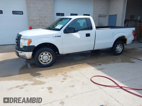 ✅ 2011 Ford F-150 XL • VIN: 1FTMF1CM7BKD08441 • Lot: 42607092. Listed on IAAI with 348,991 mi. Free auction sales archive from the USA and detailed vehicle history report at DreamBid. Image 16.
