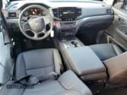 ✅ 2025 Honda Passport EX-L • VIN: 5FNYF8H59SB012829 • Lot: 49347645. Wystawiony na Copart z przebiegiem 1 480 mil. Bezpłatny archiwum sprzedaży aukcyjnych z USA i szczegółowy raport historii pojazdu na DreamBid. Zdjęcie 8.