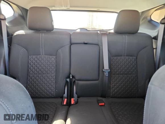 ✅ 2019 Chevrolet Blazer • VIN: 3GNKBGRS1KS670563 • Lot: 86254175. Listed on Copart with 85,693 mi. Free auction sales archive from the USA and detailed vehicle history report at DreamBid. Image 10.