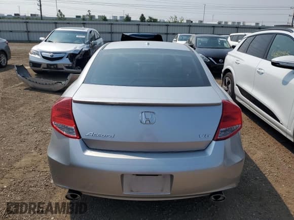 ✅ 2011 Honda Accord EX-L • VIN: 1HGCS2B89BA003970 • Lot: 66027345. Wystawiony na Copart z przebiegiem 163 810 mil. Bezpłatny archiwum sprzedaży aukcyjnych z USA i szczegółowy raport historii pojazdu na DreamBid. Zdjęcie 6.