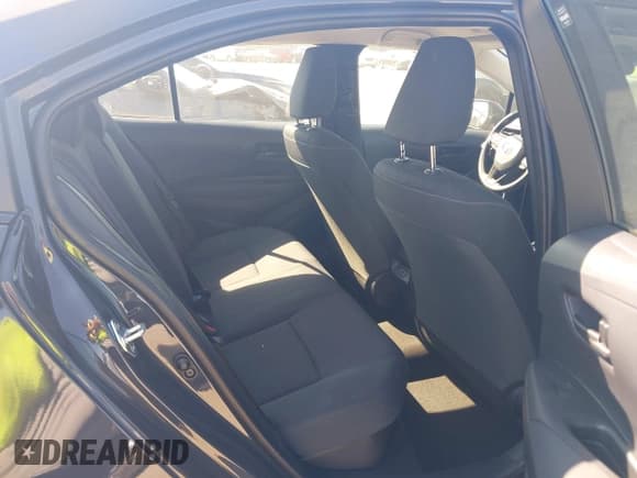 ✅ 2025 Toyota Corolla Hybrid LE • VIN: JTDBCMFE3S3086478 • Лот: 43227723. Опубликован ранее на IAAI с пробегом 5 789 миль. Бесплатный доступ к архиву аукционных продаж из США и подробный отчёт об истории автомобиля на DreamBid. Изображение 8.