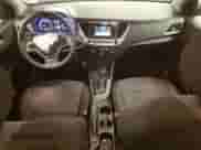 2018 Hyundai Accent SEL z VIN 3KPC24A3XJE007988, wystawiony jako Copart lot #73647133 z przebiegiem 54 949 mil mil oraz . Historia ofert i sprzedaży dostępna na DreamBid. Obrazek 8.