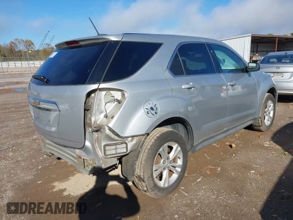 ✅ 2017 Chevrolet Equinox LS • VIN: 2GNALBEK7H1610356 • Лот: 43467005. Опубликован ранее на IAAI с пробегом 156 652 миль. Бесплатный доступ к архиву аукционных продаж из США и подробный отчёт об истории автомобиля на DreamBid. Изображение 4.