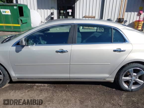 2012 Chevrolet Malibu 1LT z VIN 1G1ZC5E05CF198850, wystawiony jako IAAI lot #43468631 z przebiegiem 47 813 mil mil oraz . Historia ofert i sprzedaży dostępna na DreamBid. Obrazek 14.