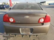 ✅ 2011 Chevrolet Malibu 1LS • VIN: 1G1ZB5E15BF259558 • Lot: 77109184. Wystawiony na Copart z przebiegiem 191 063 mil. Bezpłatny archiwum sprzedaży aukcyjnych z USA i szczegółowy raport historii pojazdu na DreamBid. Zdjęcie 6.