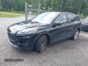 ✅ 2022 Ford Escape SE • VIN: 1FMCU9G6XNUB22778 • Lot: 42462098. Listed on IAAI with 36,083 mi. Free auction sales archive from the USA and detailed vehicle history report at DreamBid. Image 17.