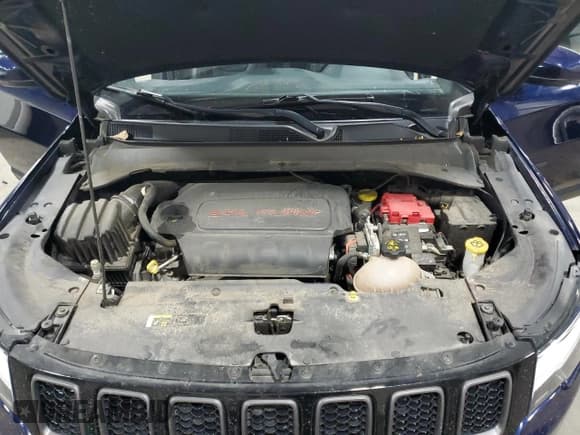 ✅ 2020 Jeep Compass High Altitude • VIN: 3C4NJDCB0LT138832 • Lot: 79092244. Wystawiony na Copart z przebiegiem 81 053 mil. Bezpłatny archiwum sprzedaży aukcyjnych z USA i szczegółowy raport historii pojazdu na DreamBid. Zdjęcie 12.