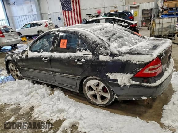 ✅ 2005 Mercedes-Benz C 230 Kompressor • VIN: WDBRF40J65F725336 • Лот: 94676555. Опубликован ранее на Copart с пробегом 212 831 миль. Бесплатный доступ к архиву аукционных продаж из США и подробный отчёт об истории автомобиля на DreamBid. Изображение 2.