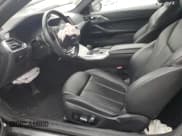 ✅ 2022 BMW 4 Series 430i xDrive • VIN: WBA73AP06NCH67486 • Lot: 51782045. Wystawiony na Copart z przebiegiem Nie podano. Bezpłatny archiwum sprzedaży aukcyjnych z USA i szczegółowy raport historii pojazdu na DreamBid. Zdjęcie 7.