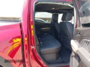 ✅ 2023 GMC Canyon 4WD Denali • VIN: 1GTP6FEK2P1238009 • Лот: 42365436. Опубликован ранее на IAAI с пробегом 24 225 миль. Бесплатный доступ к архиву аукционных продаж из США и подробный отчёт об истории автомобиля на DreamBid. Изображение 8.