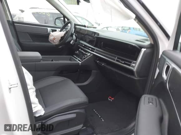 2025 Hyundai Santa Fe SEL с VIN 5NMP2DGL9SH119863, выставлен на аукционе IAAI как лот 41688041 с пробегом 226 миль миль и . История ставок и продаж доступна на DreamBid. Изображение 5.