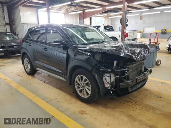 2017 Hyundai Tucson SE Plus z VIN KM8J3CA40HU518088, wystawiony jako Copart lot #60916195 z przebiegiem 64 595 mil mil oraz Szkoda całkowita • Salvage title. Historia ofert i sprzedaży dostępna na DreamBid. Obrazek 4.