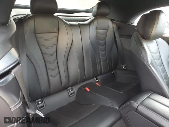 ✅ 2019 BMW 8 Series M850i xDrive • VIN: WBAFY4C54KBX39281 • Lot: 43638835. Wystawiony na Copart z przebiegiem 31 657 mil. Bezpłatny archiwum sprzedaży aukcyjnych z USA i szczegółowy raport historii pojazdu na DreamBid. Zdjęcie 10.