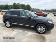 ✅ 2012 Volkswagen Touareg Lux • VIN: WVGEF9BP2CD011836 • Lot: 67299045. Wystawiony na Copart z przebiegiem 99 679 mil. Bezpłatny archiwum sprzedaży aukcyjnych z USA i szczegółowy raport historii pojazdu na DreamBid. Zdjęcie 4.
