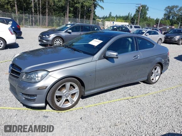 ✅ 2012 Mercedes-Benz C 250 • VIN: WDDGJ4HB4CF921797 • Lot: 42685097. Listed on IAAI with 85,804 mi. Free auction sales archive from the USA and detailed vehicle history report at DreamBid. Image 14.