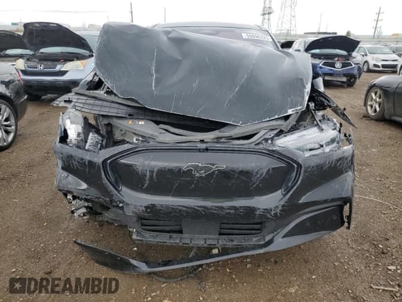 ✅ 2022 Ford Mustang Mach-E Premium • VIN: 3FMTK3SU6NMA23632 • Lot: 55096325. Listed on Copart with 33,038 mi. Free auction sales archive from the USA and detailed vehicle history report at DreamBid. Image 5.