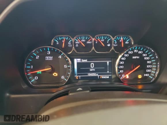 ✅ 2014 Chevrolet Silverado 1500 High Country • VIN: 3GCUKTEC2EG554496 • Лот: 89827095. Опубликован ранее на Copart с пробегом 194 250 миль. Бесплатный доступ к архиву аукционных продаж из США и подробный отчёт об истории автомобиля на DreamBid. Изображение 9.