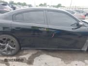 ✅ 2019 Dodge Charger GT • VIN: 2C3CDXHG3KH749261 • Lot: 42487445. Wystawiony na IAAI z przebiegiem 71 391 mil. Bezpłatny archiwum sprzedaży aukcyjnych z USA i szczegółowy raport historii pojazdu na DreamBid. Zdjęcie 14.